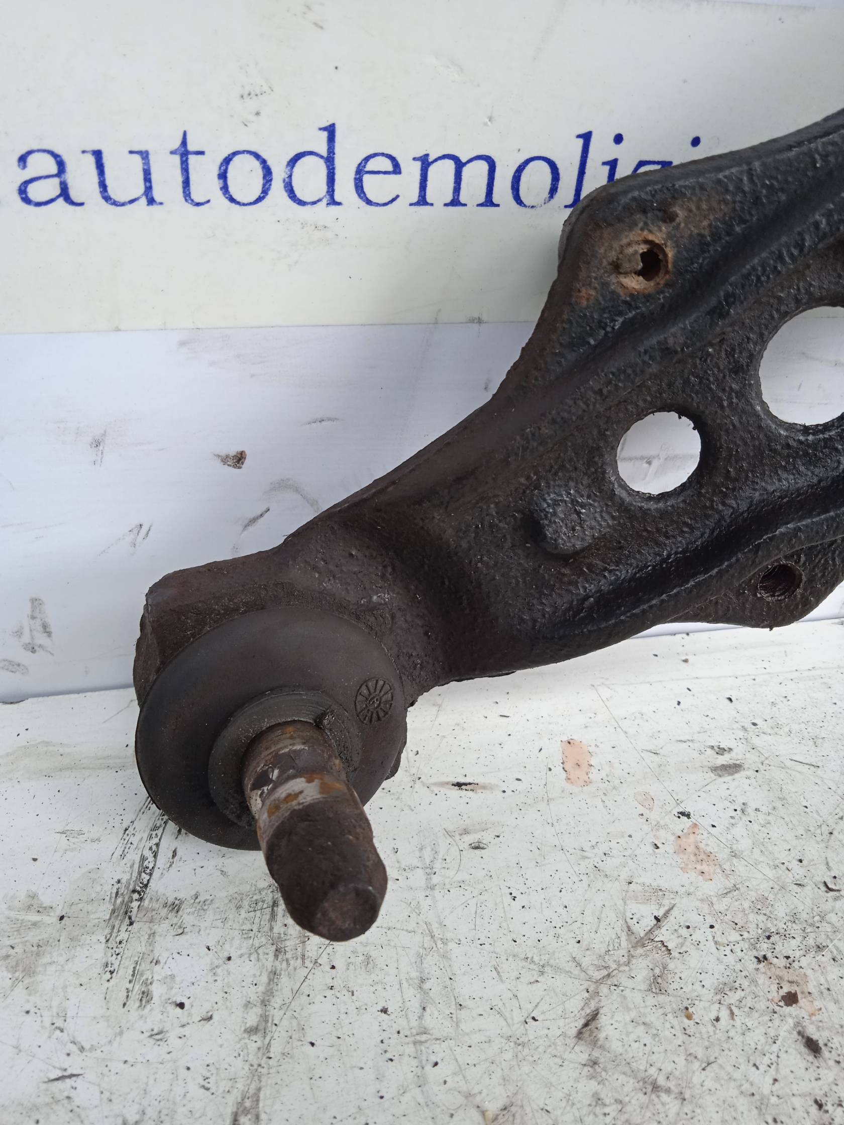 Braccio oscillante sosp. ant. sx.